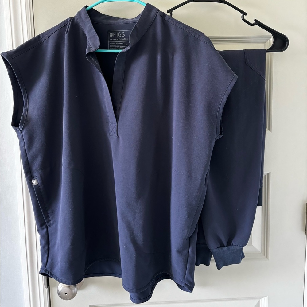 Figs jogger set